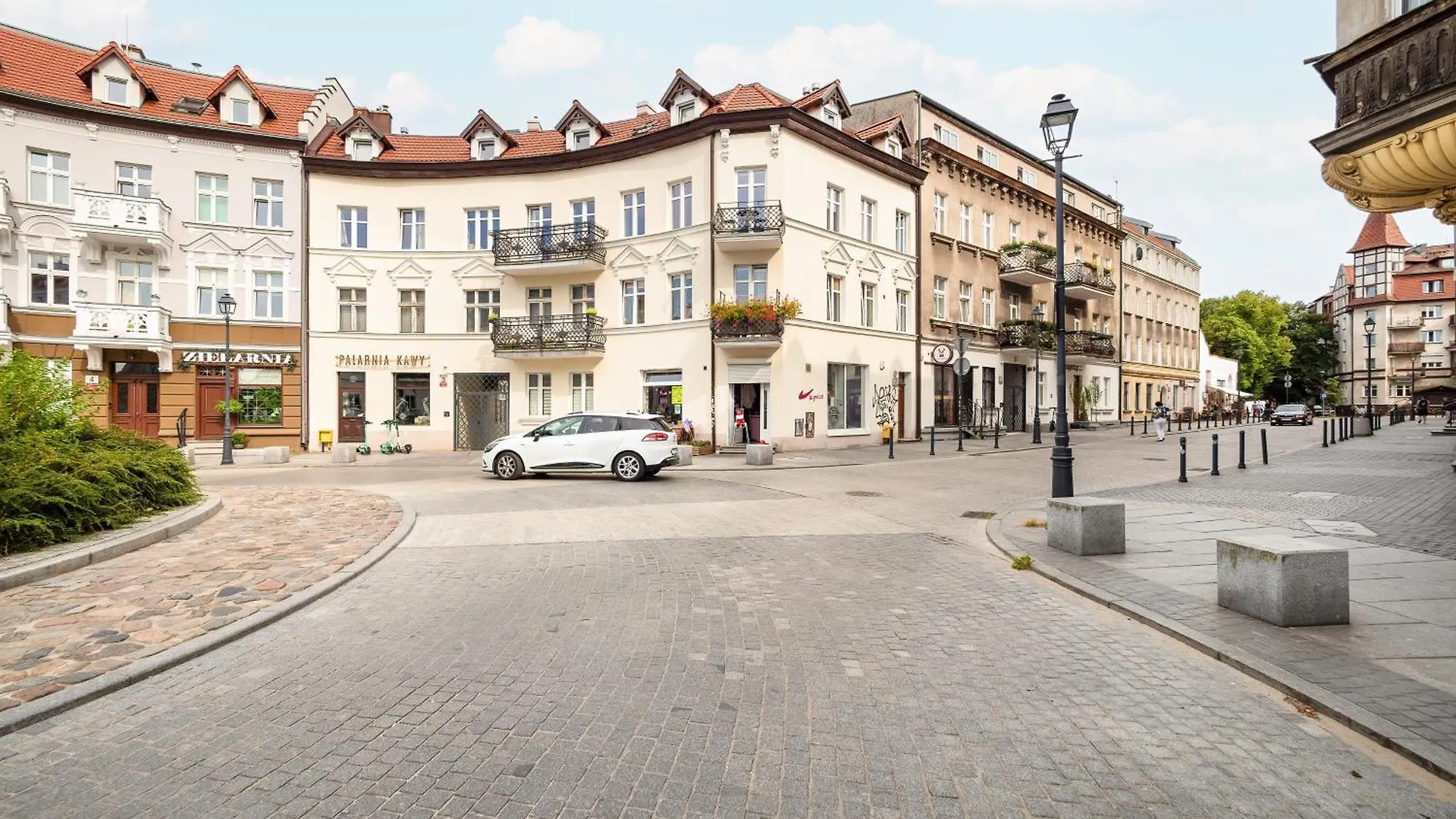 Przestronny I Jasny Apartament Gdansk Wrzeszcz By Noclegi Renters 波兰